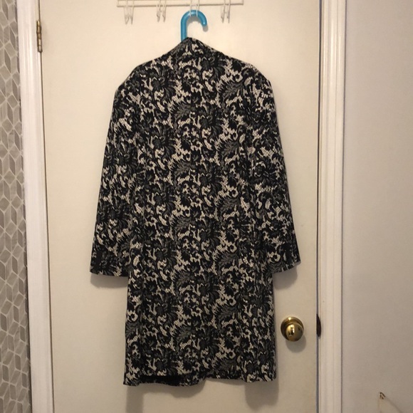 Cute spring summer coat - Picture 2 of 3